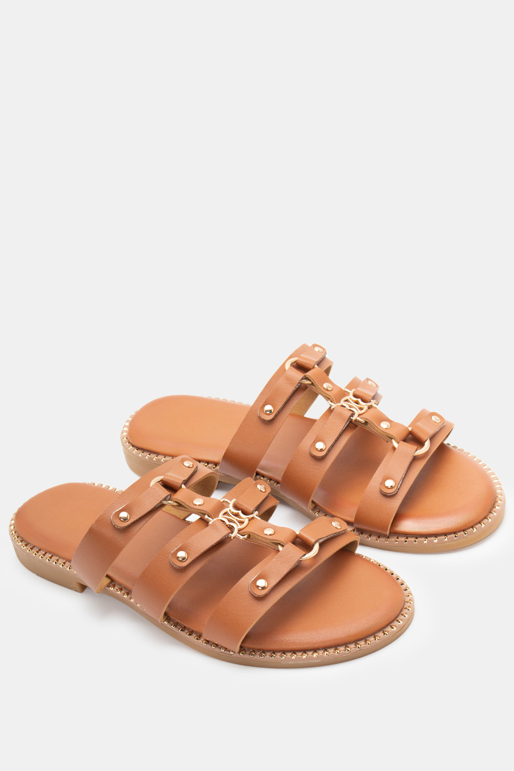 Flat Σανδάλια με Μεταλλικά Διακοσμητικά - Κάμελ