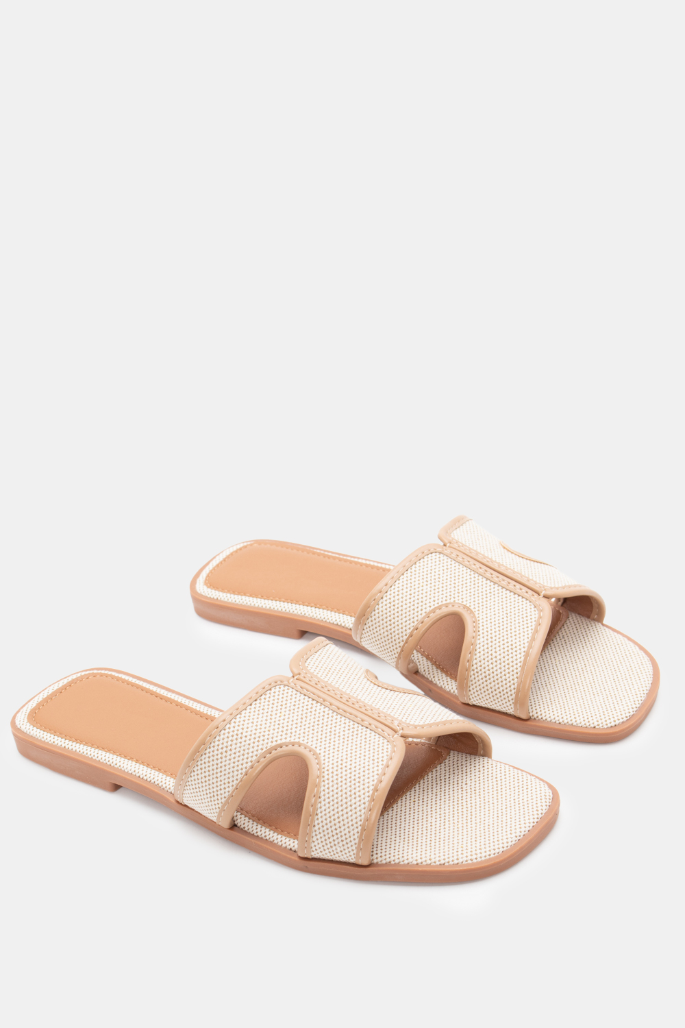 Flat Σανδάλια σε Συνδυασμό Χρωμάτων - Μπεζ