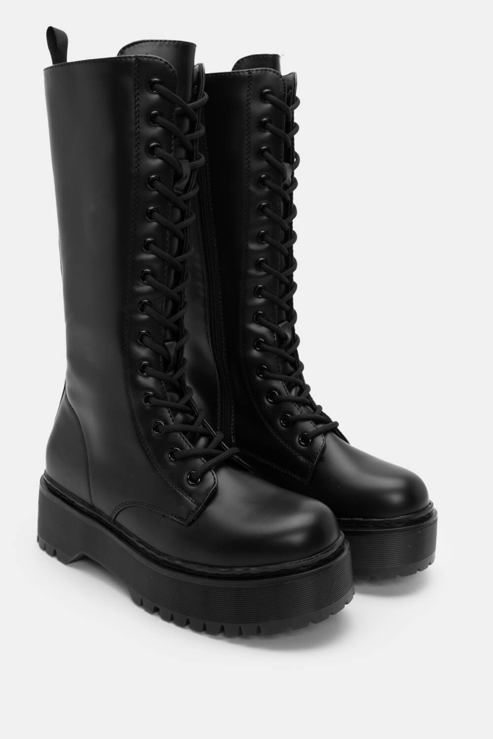 Μπότες Δίσολες με Κορδόνια - Μαύρο