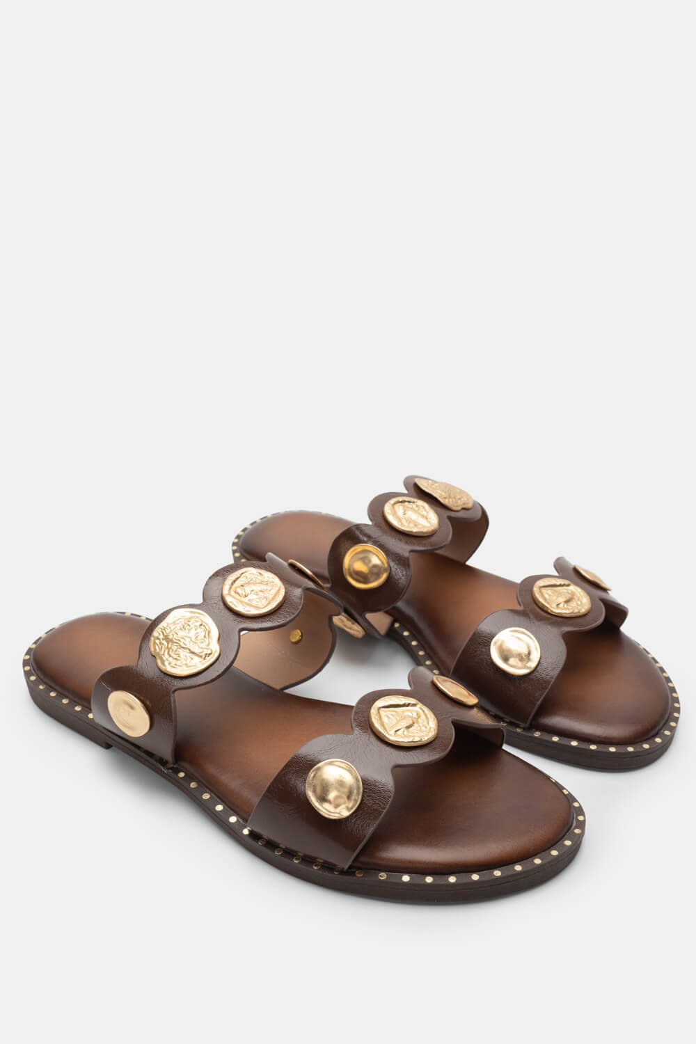 Σανδάλια Flat με Διακοσμητικά Από Ανάγλυφα Σχέδια - Καφ