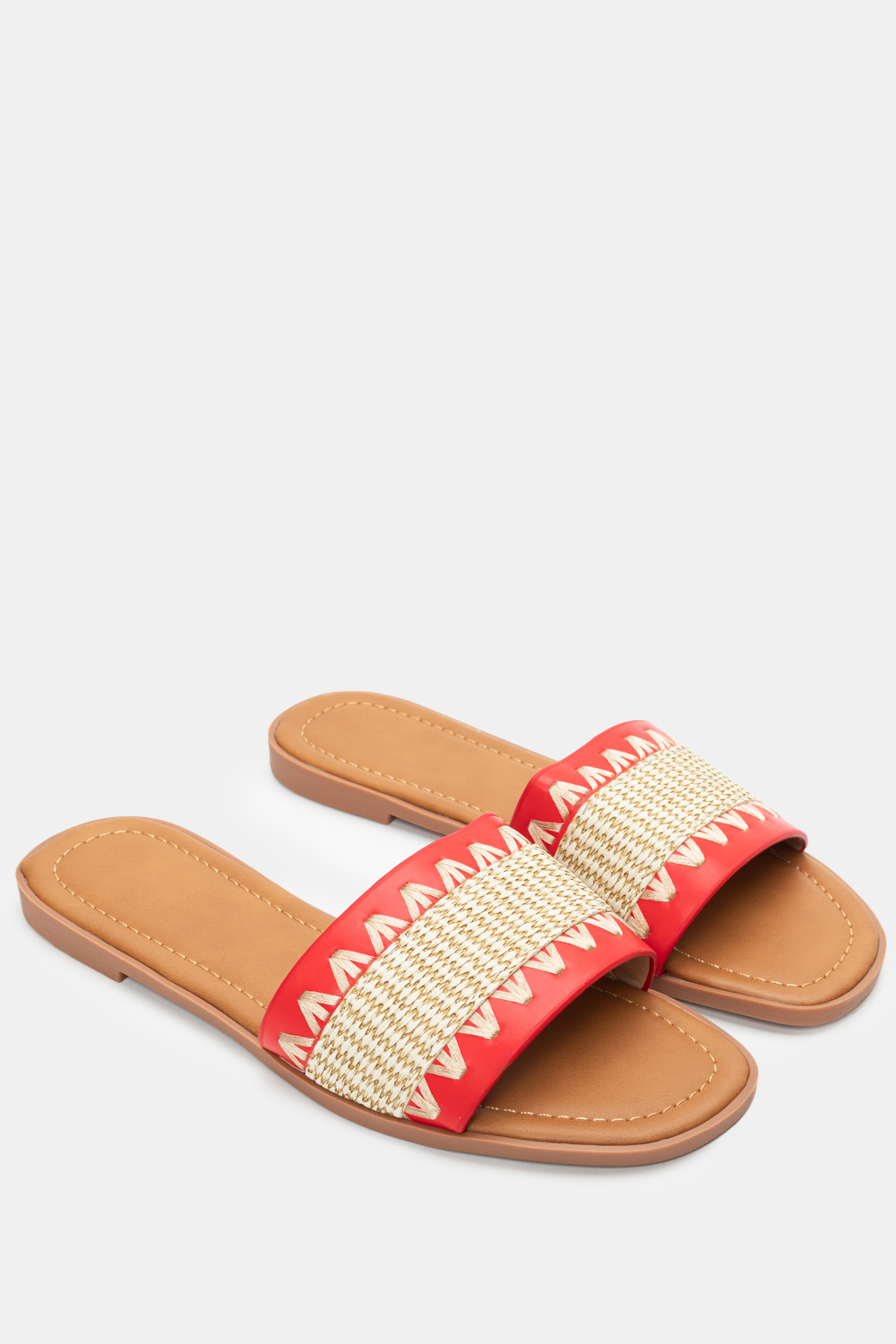 Σανδάλια Flat με Διακοσμητικό Κέντημα - Κόκκινο