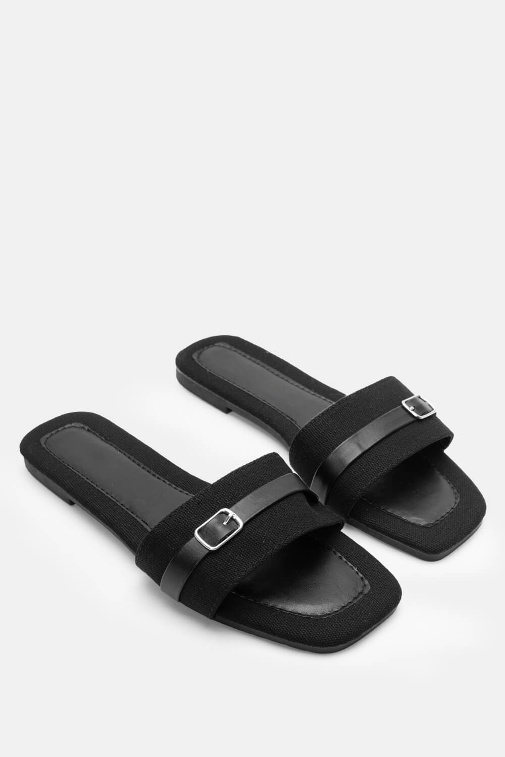 Σανδάλια Flat με Διακοσμητικό Λουράκι - Μαύρο