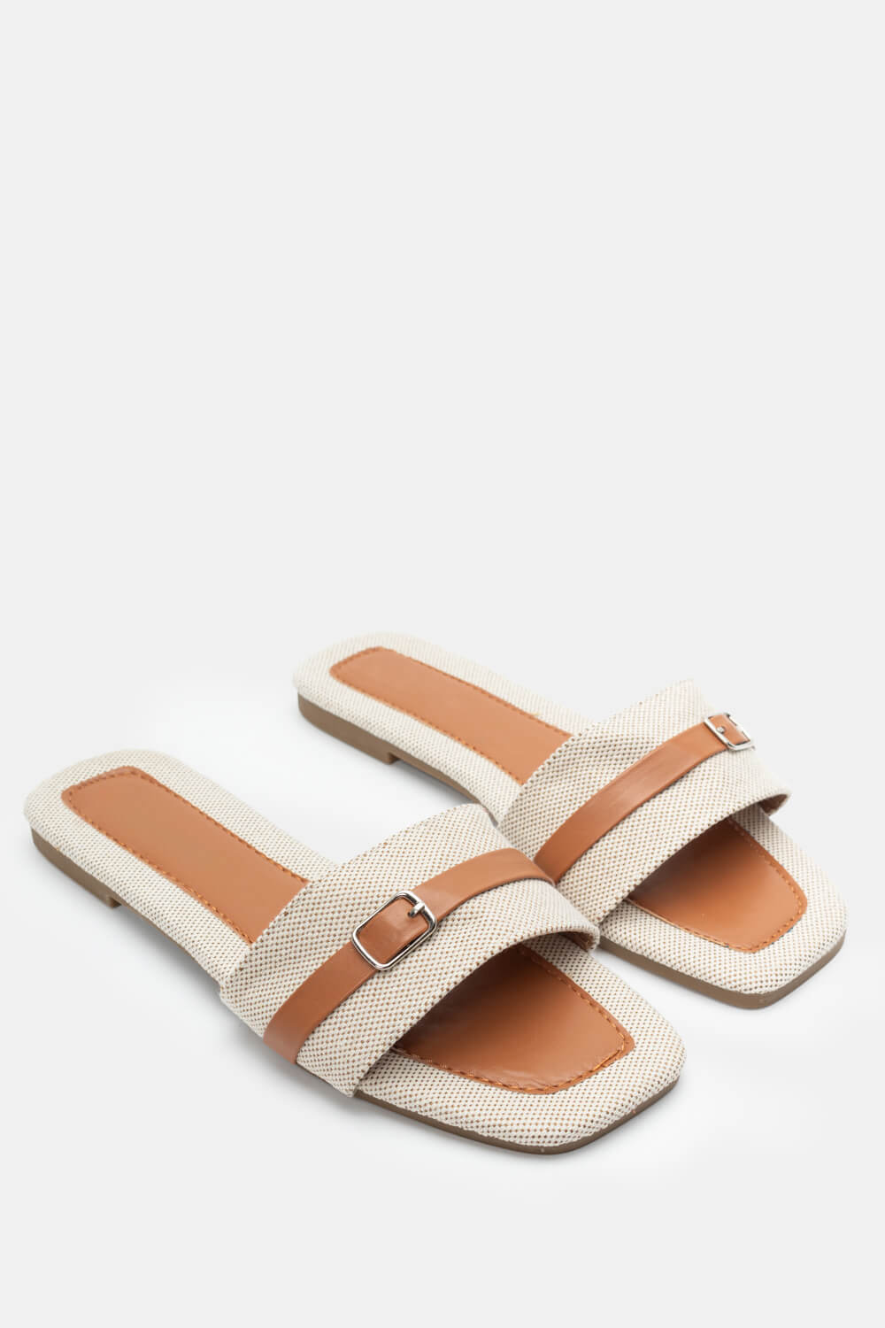 Σανδάλια Flat με Διακοσμητικό Λουράκι - Κάμελ