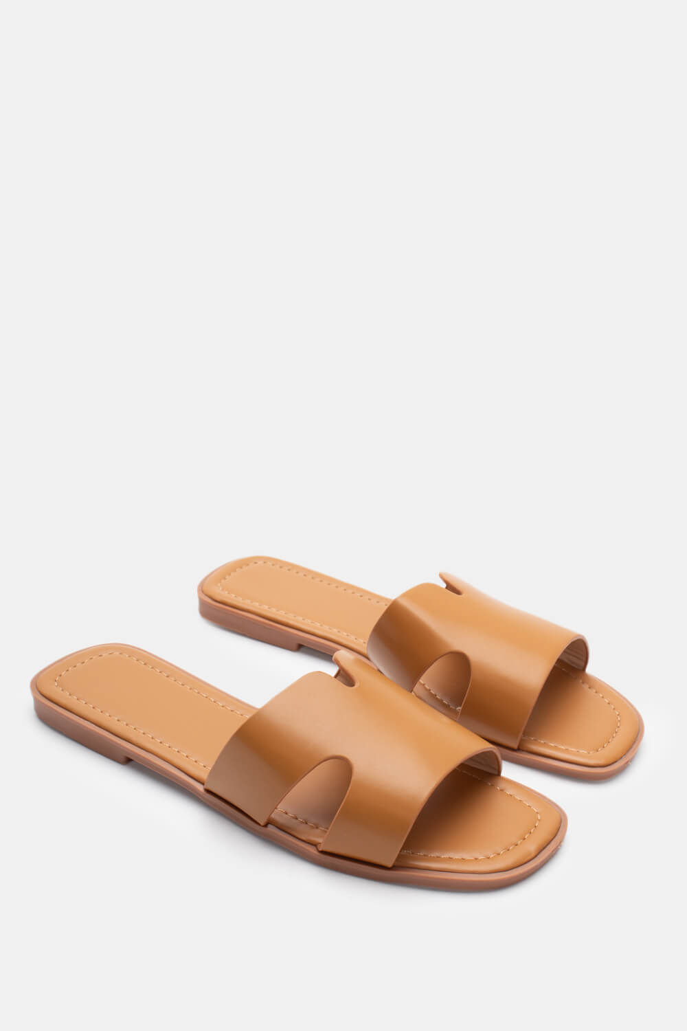 Σανδάλια Flat με Φαρδιά Φάσα - Κάμελ