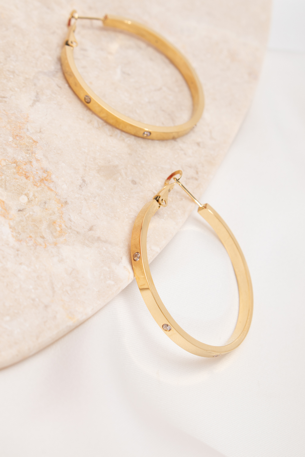 Σκουλαρίκια Κρίκοι με Strass - Χρυσό