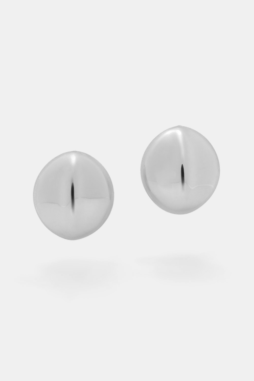 Luigi - ΣΗΜΑΝΤΙΚΟ: Σε περίπτωση διαφοράς τιμής από το κατάστημα ισχύει παντα και μόνο η τιμή του καταστήματος Σκουλαρίκια Οβάλ - Ασημί