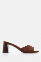 Кафяво Тъмно