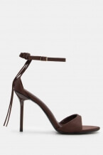 Кафяво Тъмно